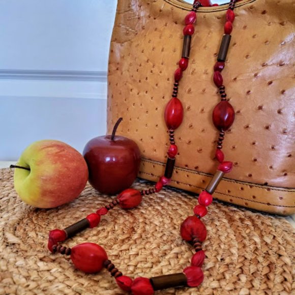 Vintage Boho Style Seed/Nut Necklace - Picture 2 of 4